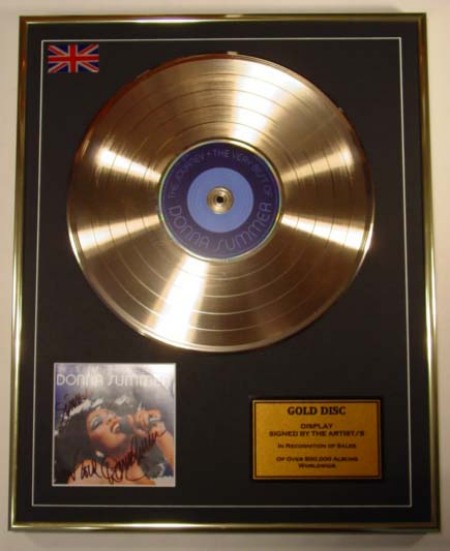 DONNA SUMMER/CD GOLD DISC/SIGNED/THE BEST OF (INSCRIBED)/COA
